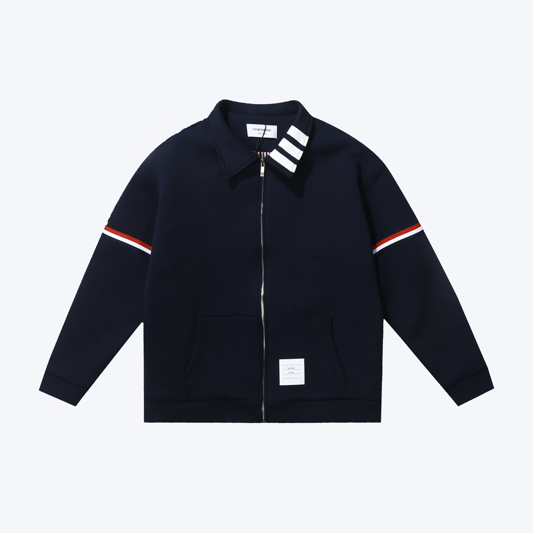 【ThomBrowne  公式旗艦店】トムブラウン  ジャケット着 好評に付き再入荷！250106