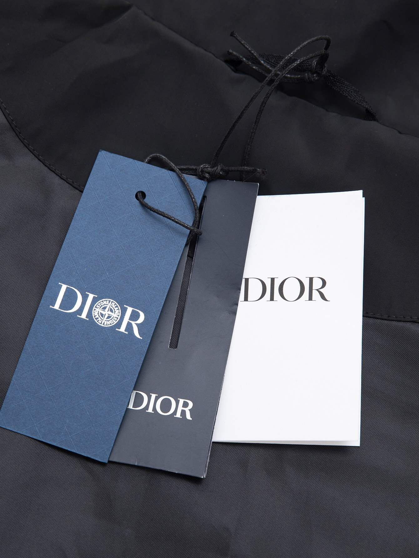 【DIOR  公式旗艦店】ディオール   ジャケット着 好評に付き再入荷！ 240920