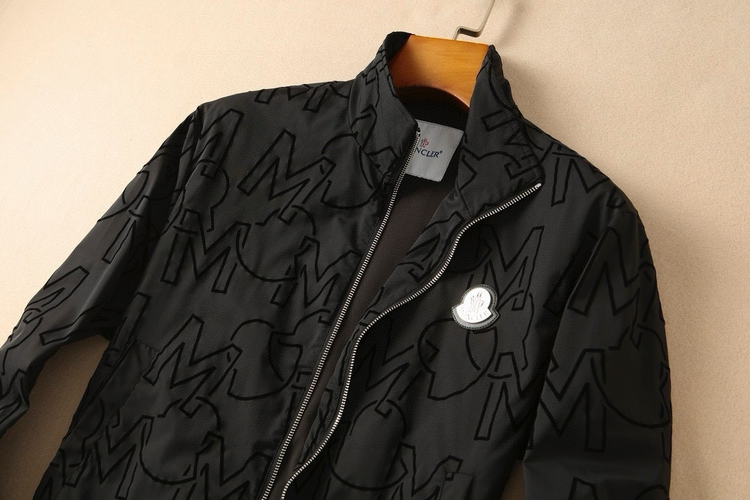 【MONCLER 公式旗艦店】 モンクレール  ジャケット着 ご好評に付き再入荷！241023