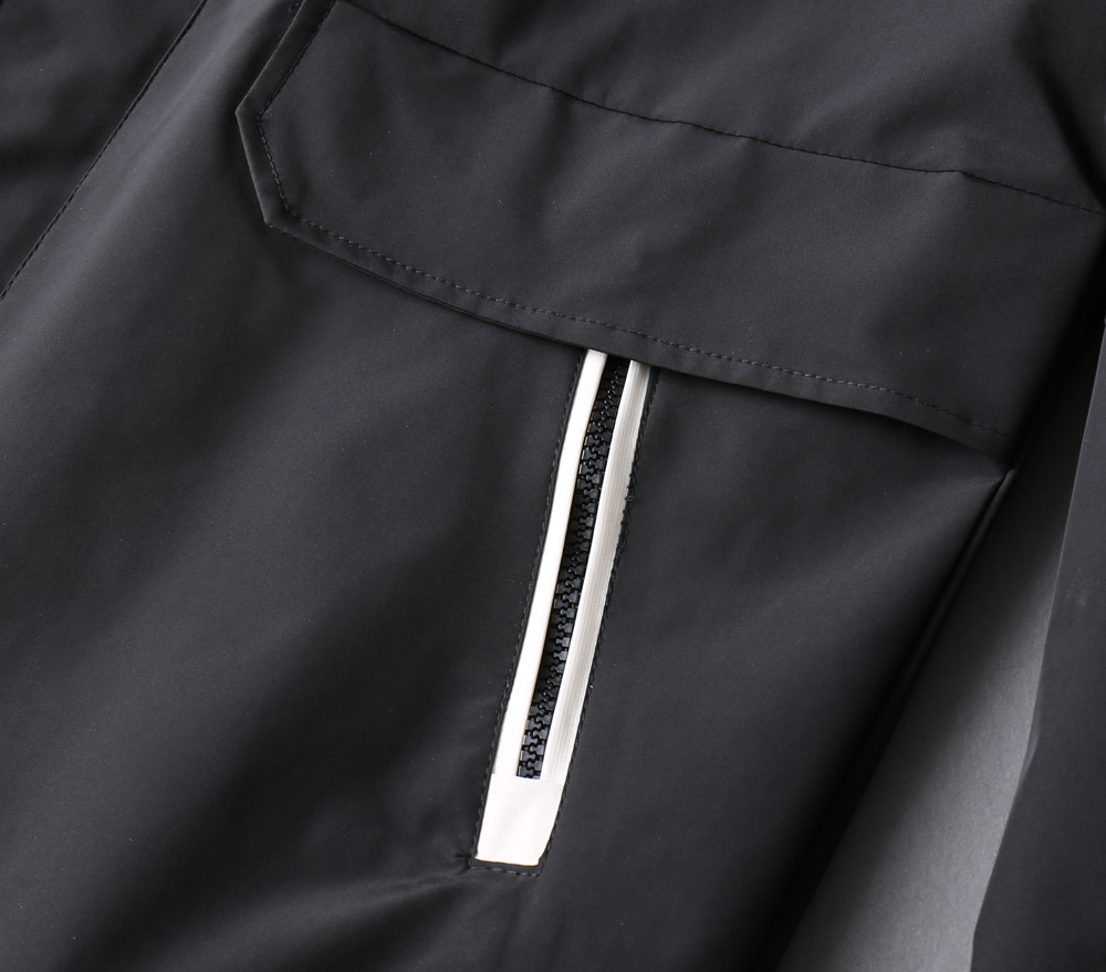 【MONCLER 公式旗艦店】 モンクレール  ジャケット着 ご好評に付き再入荷！241023