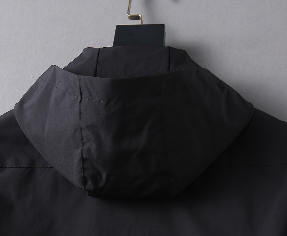 【ARCTERYX  公式旗艦店】アークテリクス  ジャケット着 ご好評に付き再入荷！250107