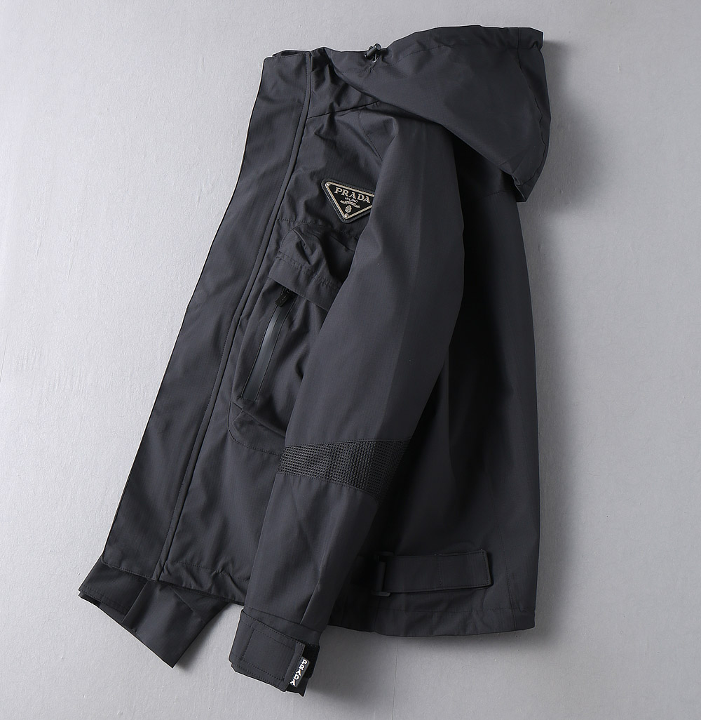 【PRADA  公式旗艦店】プラダ   ジャケット着 ご好評に付き再入荷！250107