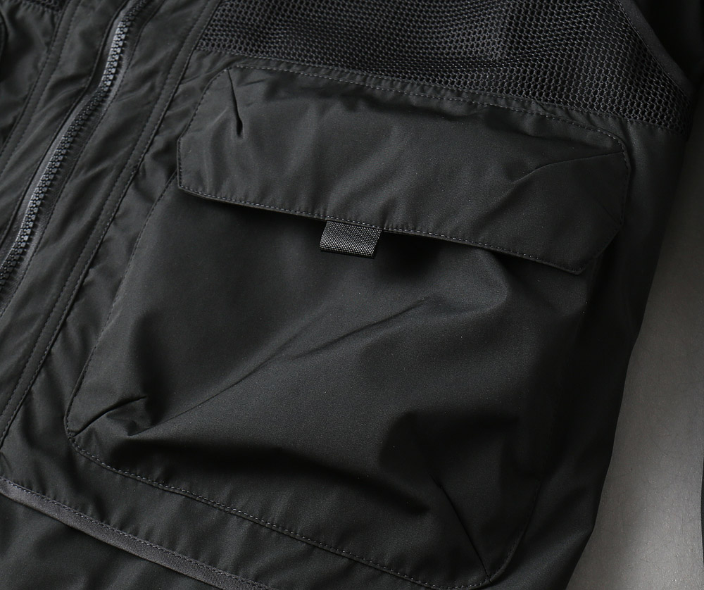 【PRADA  公式旗艦店】プラダ   ジャケット着 ご好評に付き再入荷！250107