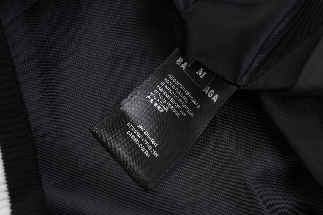 【BALENCIAGA  公式旗艦店】バレンシアガ   野球着 ジャケット着 好評に付き再入荷！250108