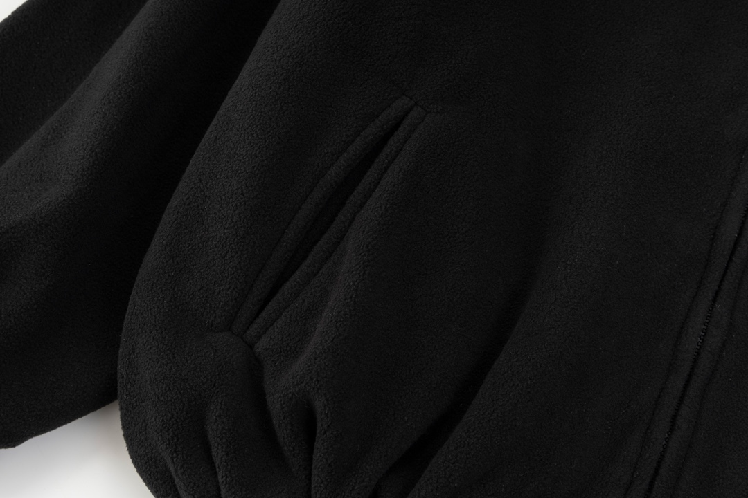 【BALENCIAGA  公式旗艦店】バレンシアガ   野球着 ジャケット着 好評に付き再入荷！241028