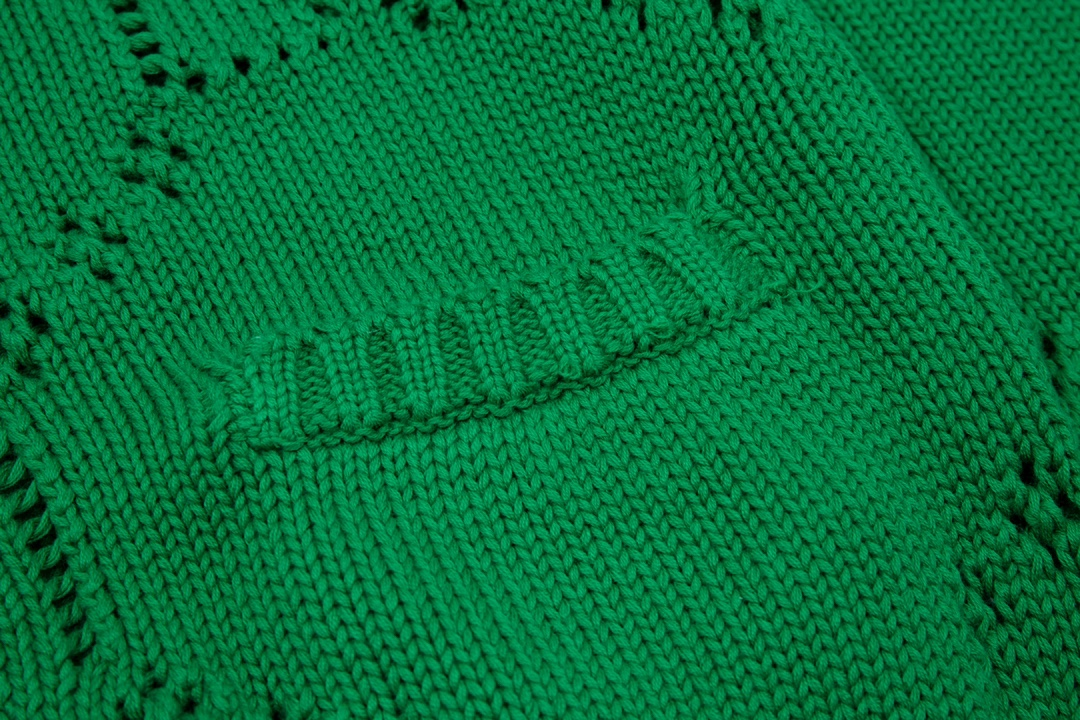 【GUCCI 公式旗艦店】グッチ  セーター好評に付き再入荷！250108