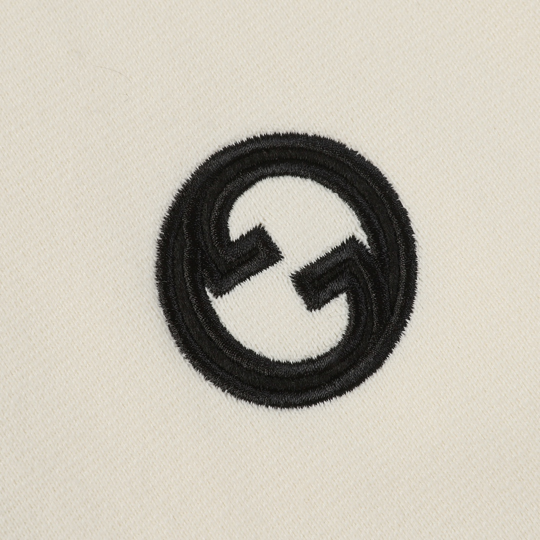 【GUCCI 公式旗艦店】グッチ  セーター好評に付き再入荷！250108