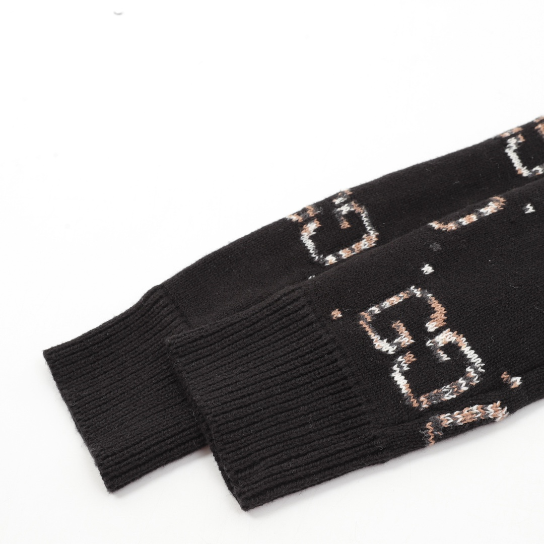 【GUCCI 公式旗艦店】グッチ  セーター好評に付き再入荷！250108