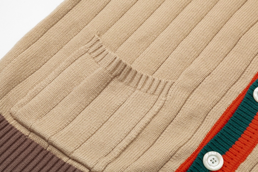 【GUCCI 公式旗艦店】グッチ  セーター好評に付き再入荷！250108