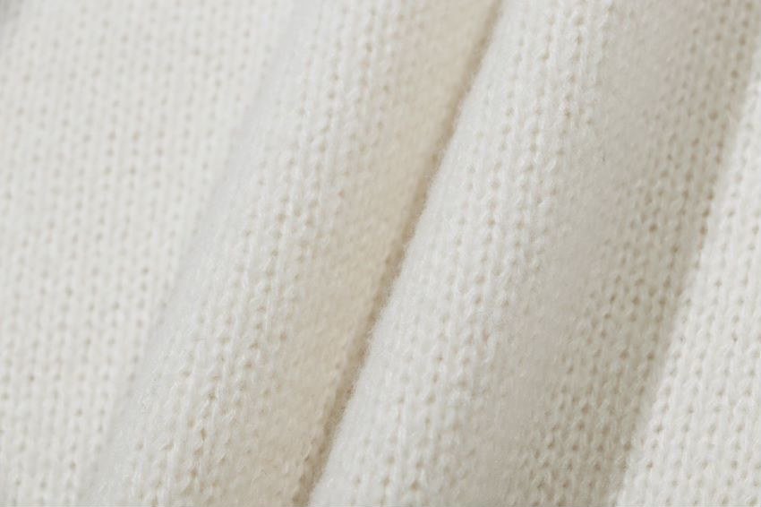 【DIOR  公式旗艦店】ディオール  セーター好評に付き再入荷！250108