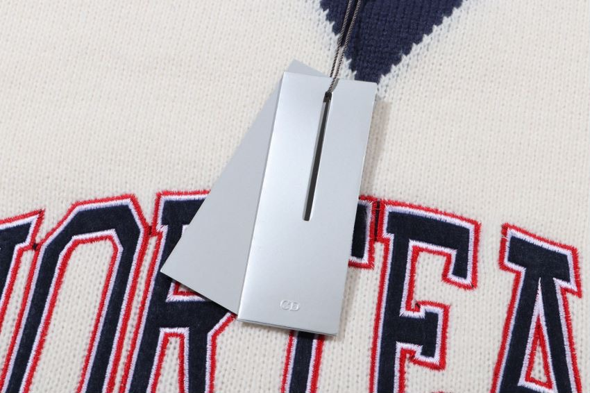 【DIOR  公式旗艦店】ディオール  セーター好評に付き再入荷！250108