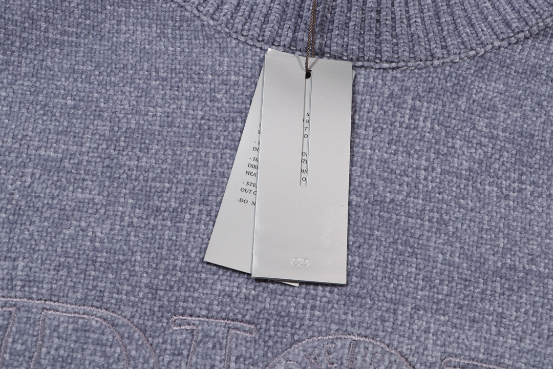 【DIOR  公式旗艦店】ディオール  セーター好評に付き再入荷！250108