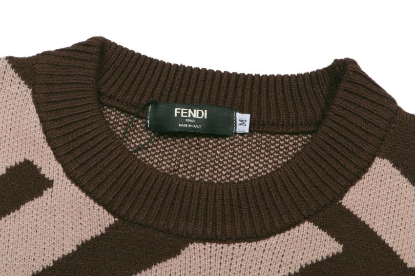 【FENDI  公式旗艦店】フェンディ  セーター好評に付き再入荷！250109