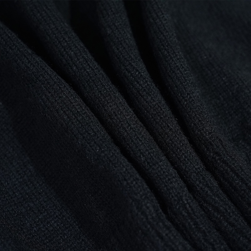 【FENDI 公式旗艦店】フェンディ セーター好評に付き再入荷！ 240929