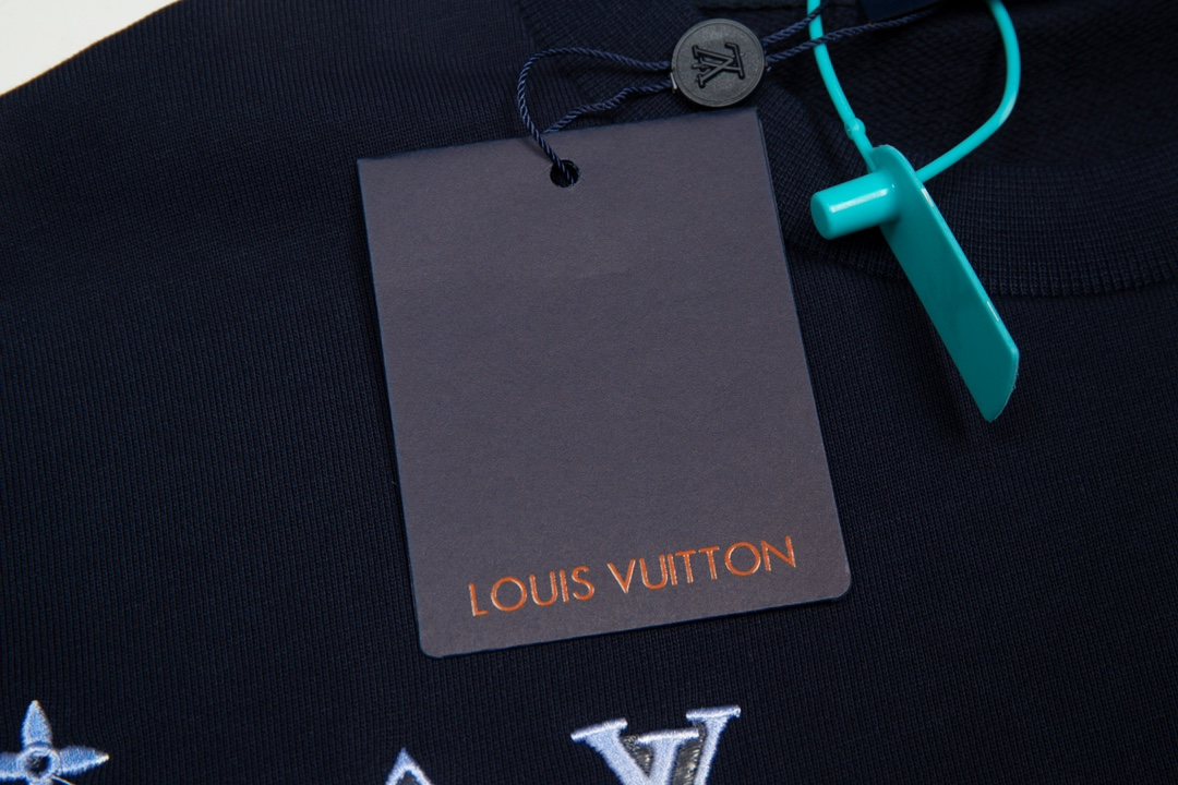 LV【LOUIS VUITTON  公式旗艦店】ルイヴィトン 丸首の衛衣 スウェット ご好評に付き再入荷！250110