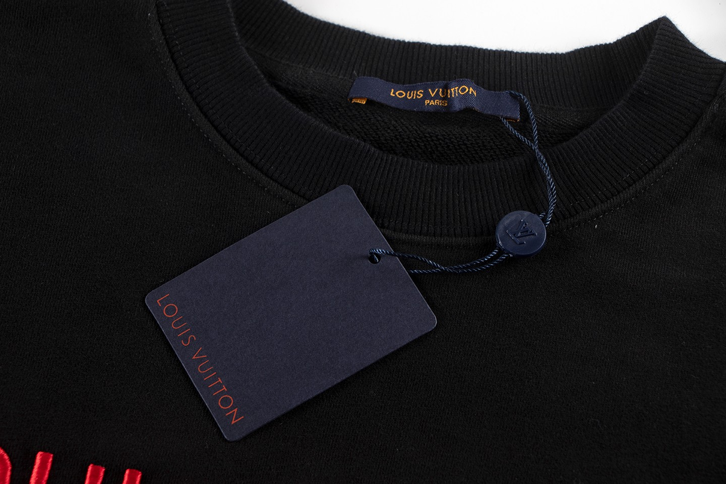 LV【LOUIS VUITTON  公式旗艦店】ルイヴィトン 丸首の衛衣 スウェット ご好評に付き再入荷！250110