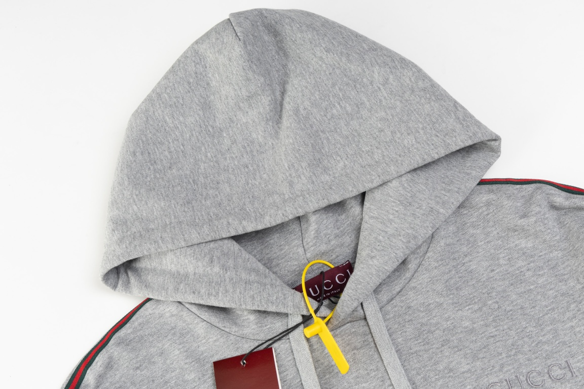 【GUCCI  公式旗艦店】グッチ  パーカー スウェットご好評に付き再入荷！250110