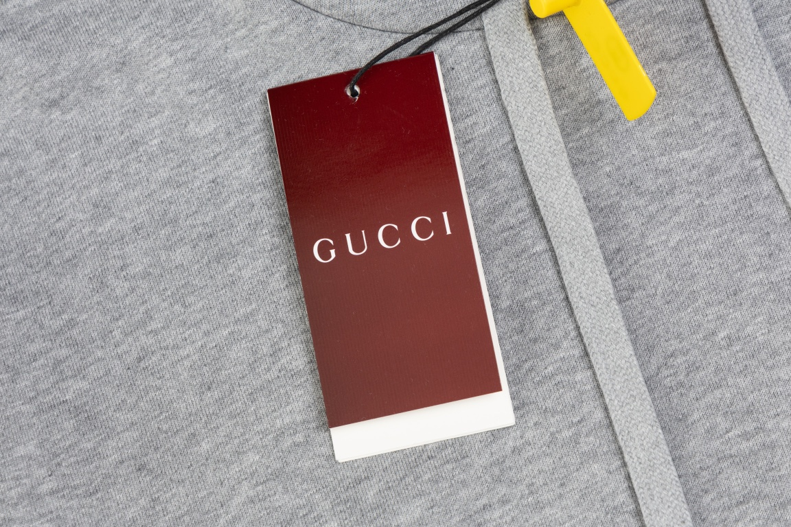 【GUCCI  公式旗艦店】グッチ  パーカー スウェットご好評に付き再入荷！250110