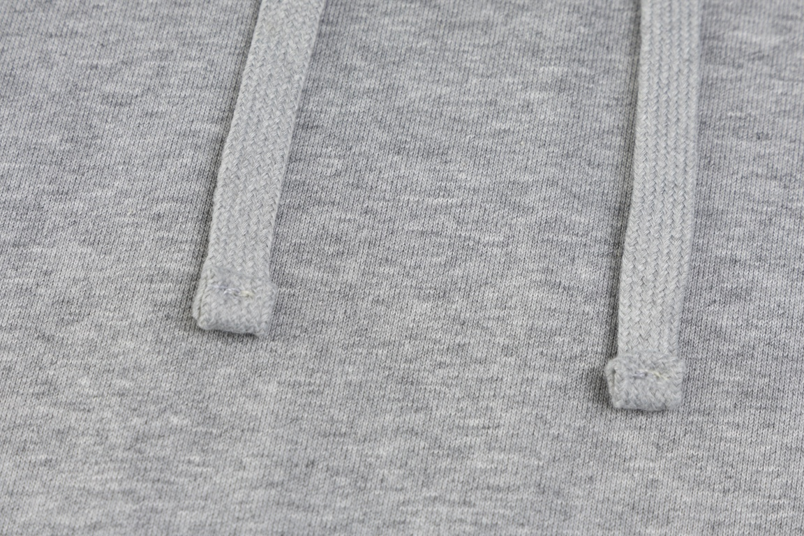 【GUCCI  公式旗艦店】グッチ  パーカー スウェットご好評に付き再入荷！250110