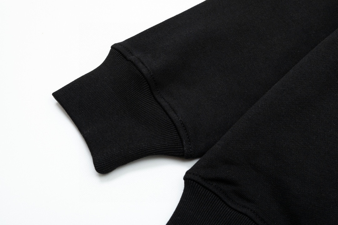 【DIOR 公式旗艦店】ディオール  丸首の衛衣 スウェットご好評に付き再入荷250110