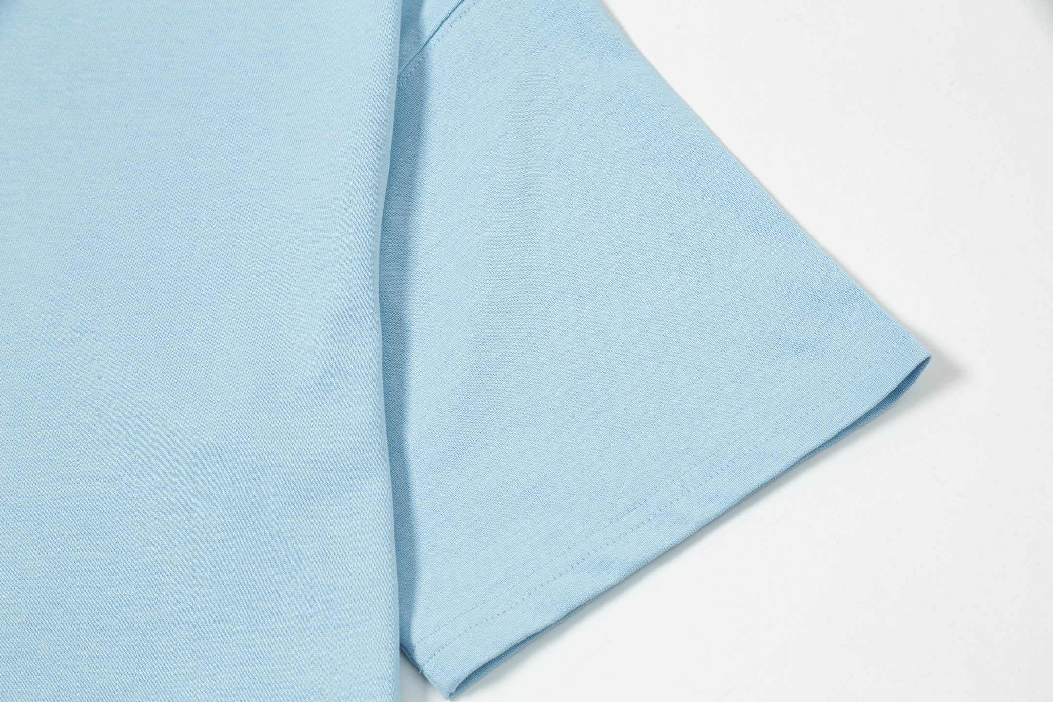 【DIOR 公式旗艦店】ディオール   Tシャツ ご好評に付き再入荷 250210