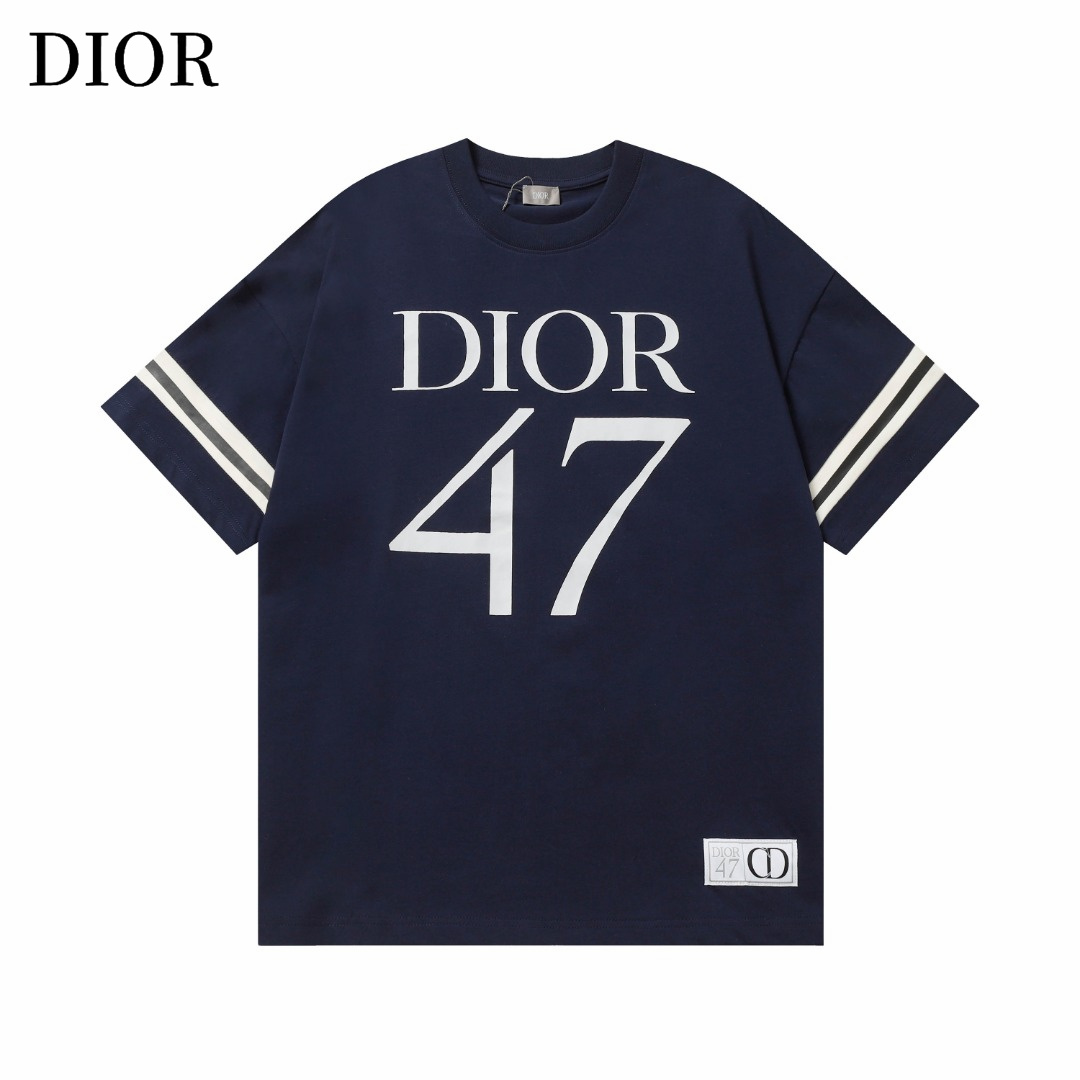 【DIOR 公式旗艦店】ディオール   Tシャツ ご好評に付き再入荷 250210