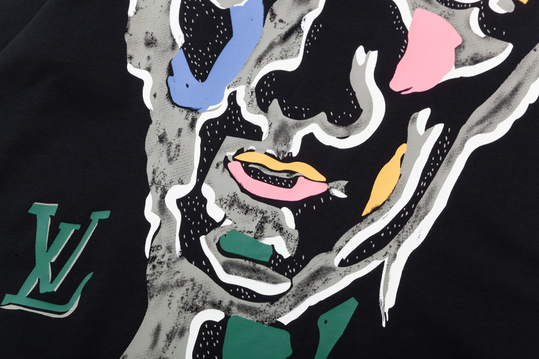 LV【LOUIS VUITTON  公式旗艦店】ルイヴィトン   Tシャツ ご好評に付き再入荷！250211