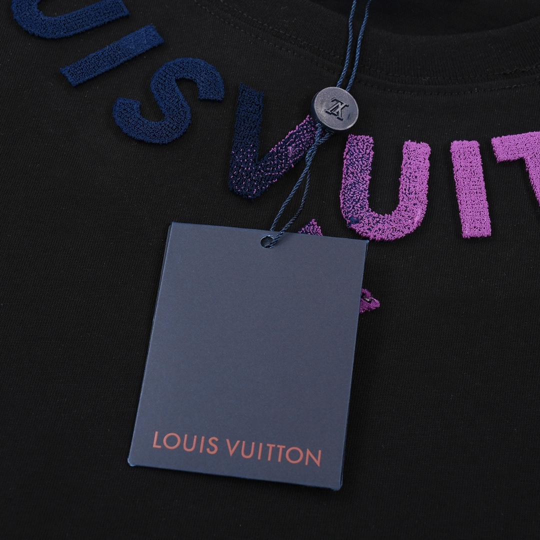LV【LOUIS VUITTON  公式旗艦店】ルイヴィトン   Tシャツ ご好評に付き再入荷！250211
