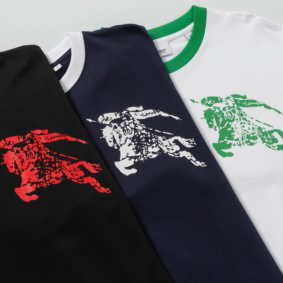 【BURBERRY  公式旗艦店】バーバリー  Tシャツ ご好評に付き再入荷 250211