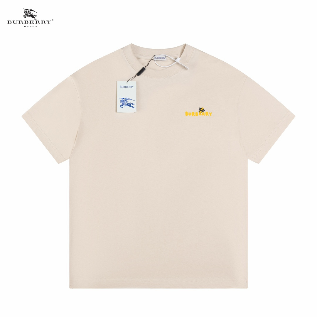【BURBERRY  公式旗艦店】バーバリー  Tシャツ ご好評に付き再入荷 250211