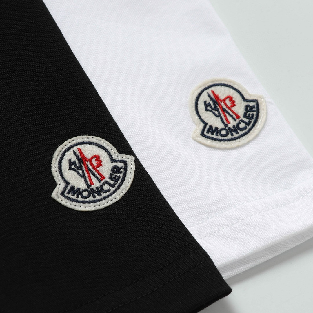 【MONCLER  公式旗艦店】モンクレール   Tシャツご好評に付き再入荷！250212