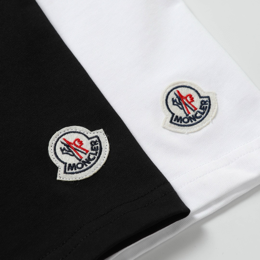 【MONCLER  公式旗艦店】モンクレール   Tシャツご好評に付き再入荷！250212