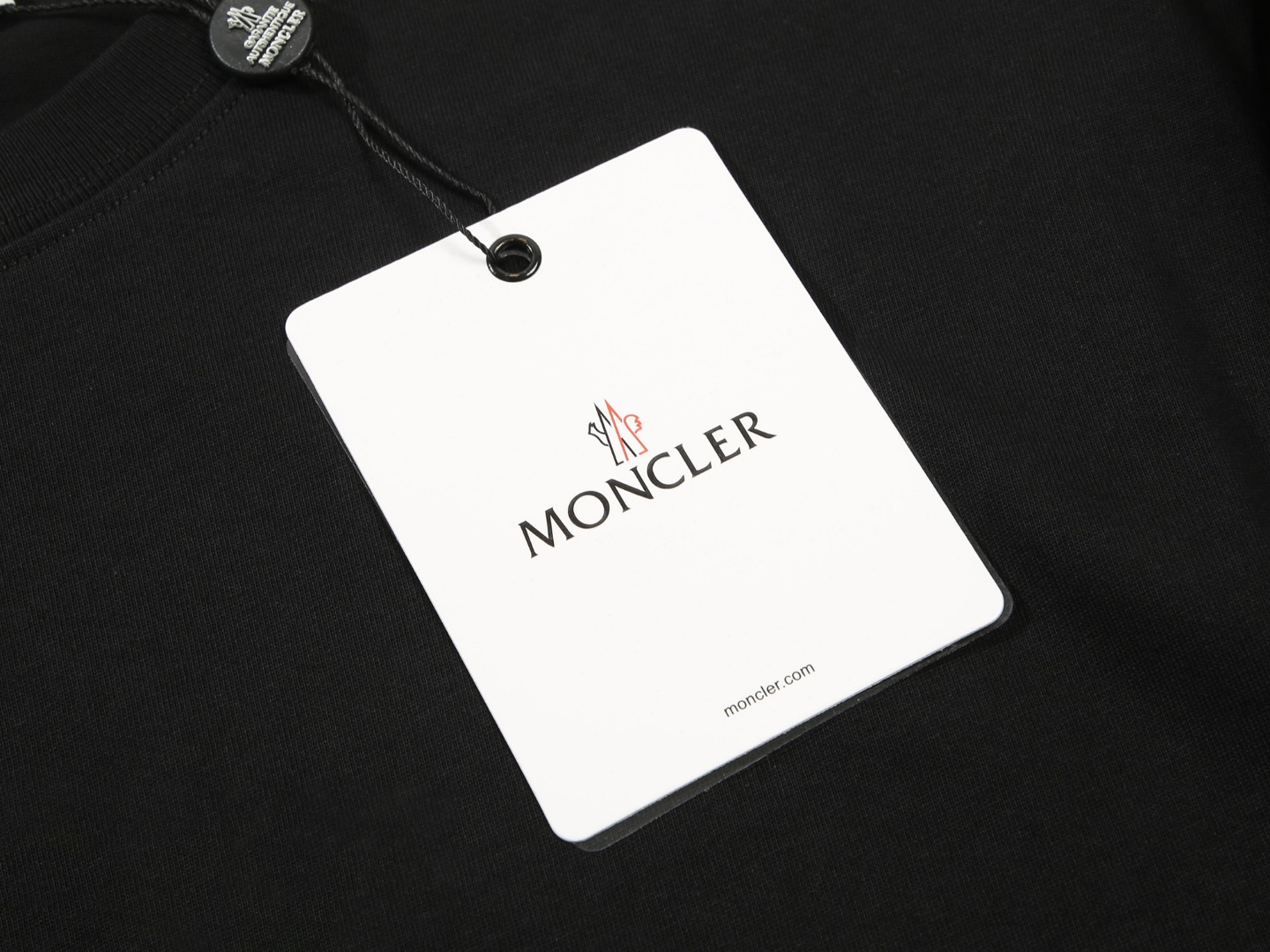 【MONCLER  公式旗艦店】モンクレール   Tシャツご好評に付き再入荷！250212