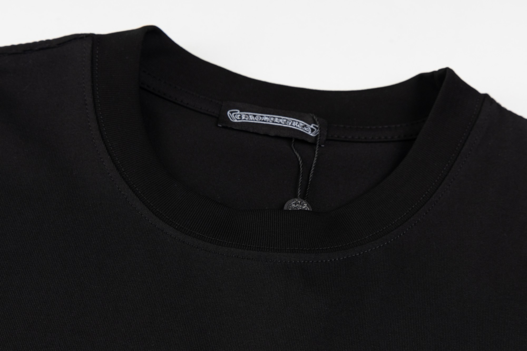 【CHROME HEARTS  公式旗艦店】クロムハーツ    Tシャツご好評に付き再入荷！250212