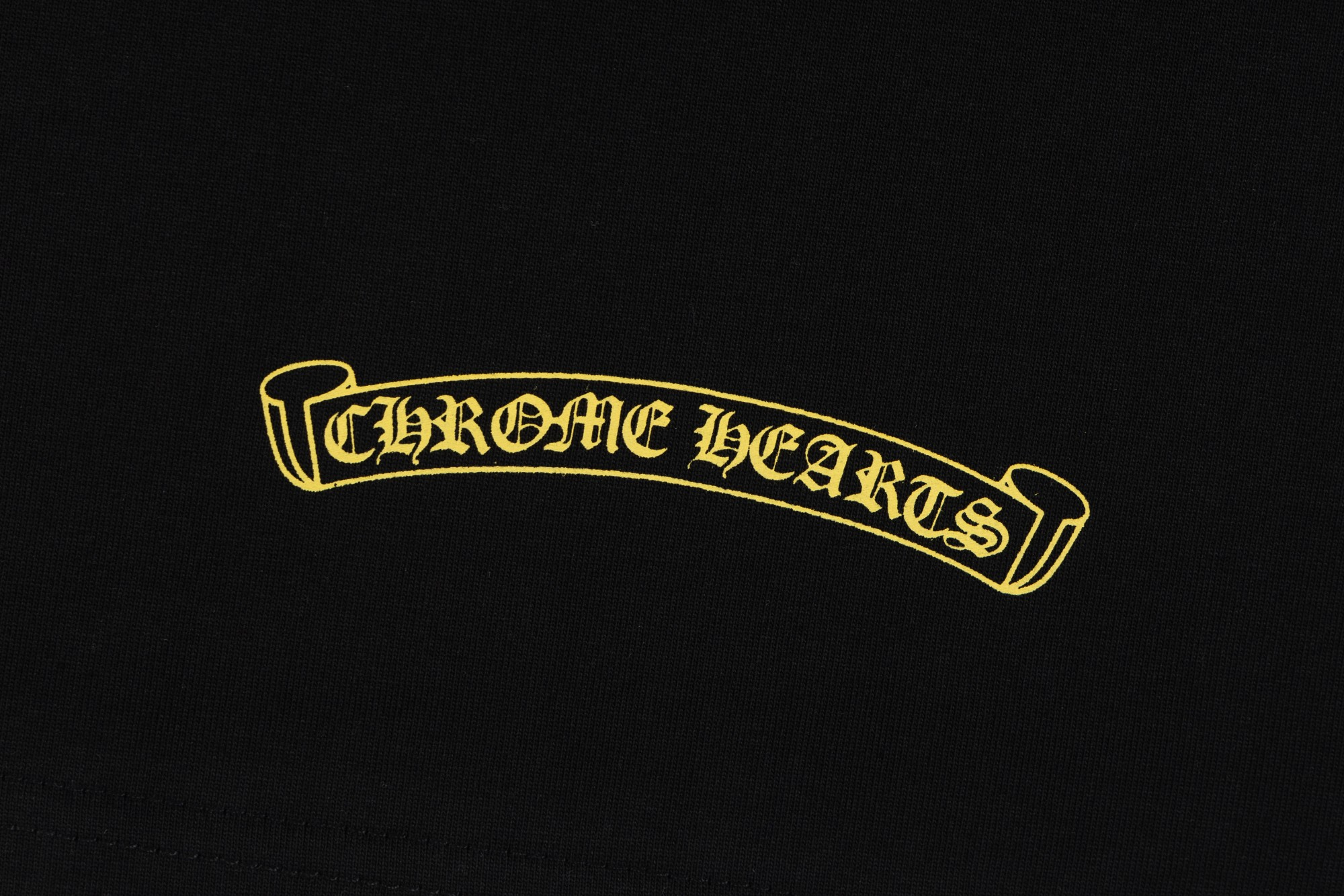 【CHROME HEARTS  公式旗艦店】クロムハーツ    Tシャツご好評に付き再入荷！250212