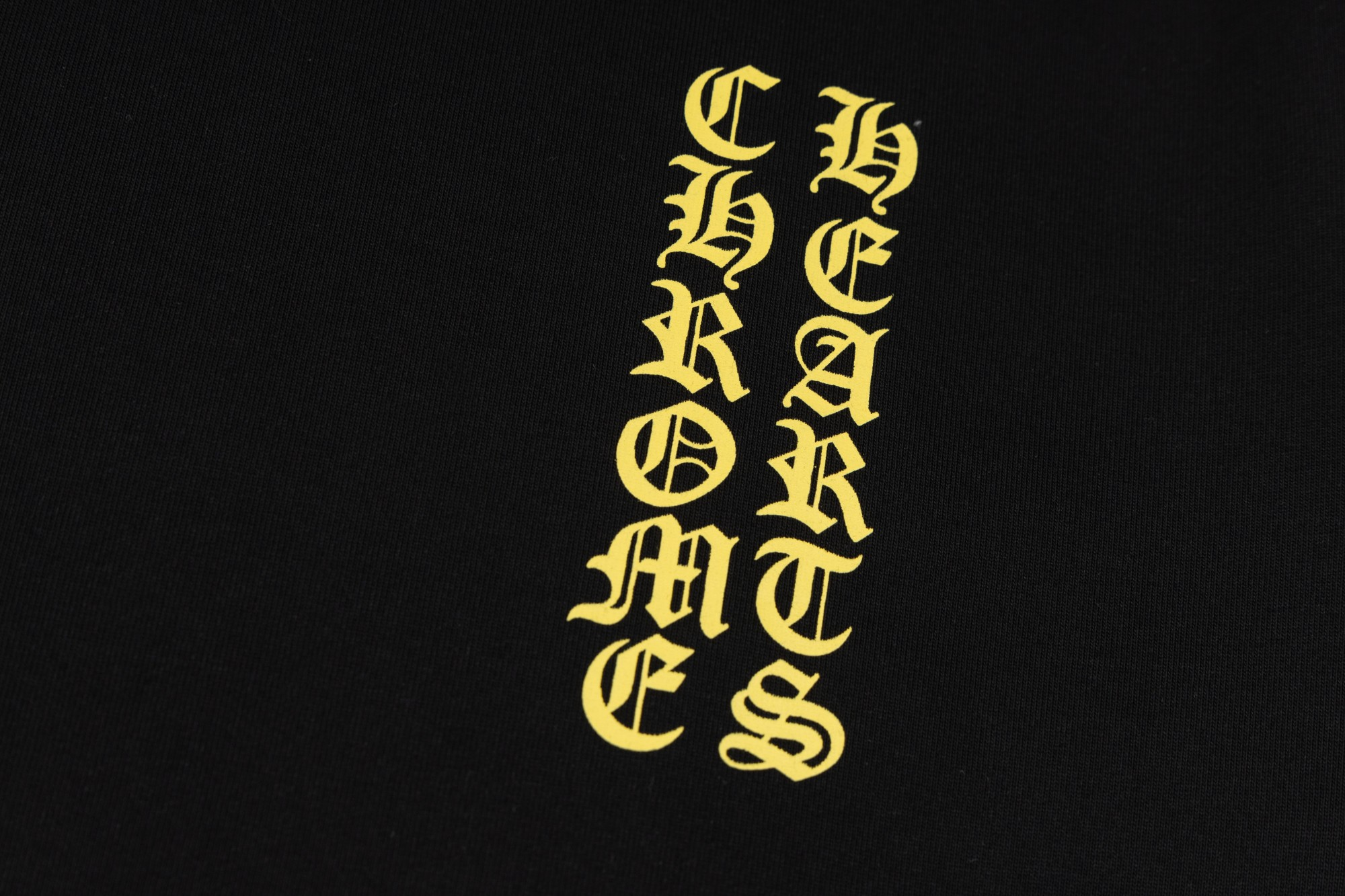 【CHROME HEARTS  公式旗艦店】クロムハーツ    Tシャツご好評に付き再入荷！250212