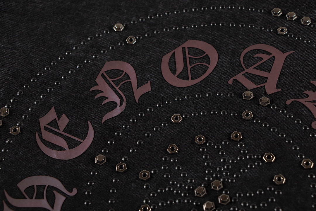 【CHROME HEARTS  公式旗艦店】クロムハーツ    Tシャツご好評に付き再入荷！250212