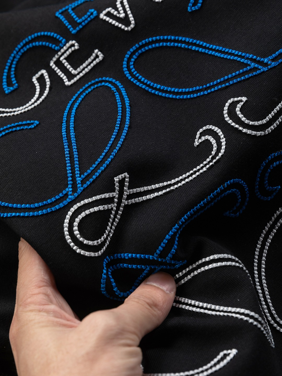 【LOEWE 公式旗艦店】ロエベ   Tシャツ ご好評に付き再入荷！250213