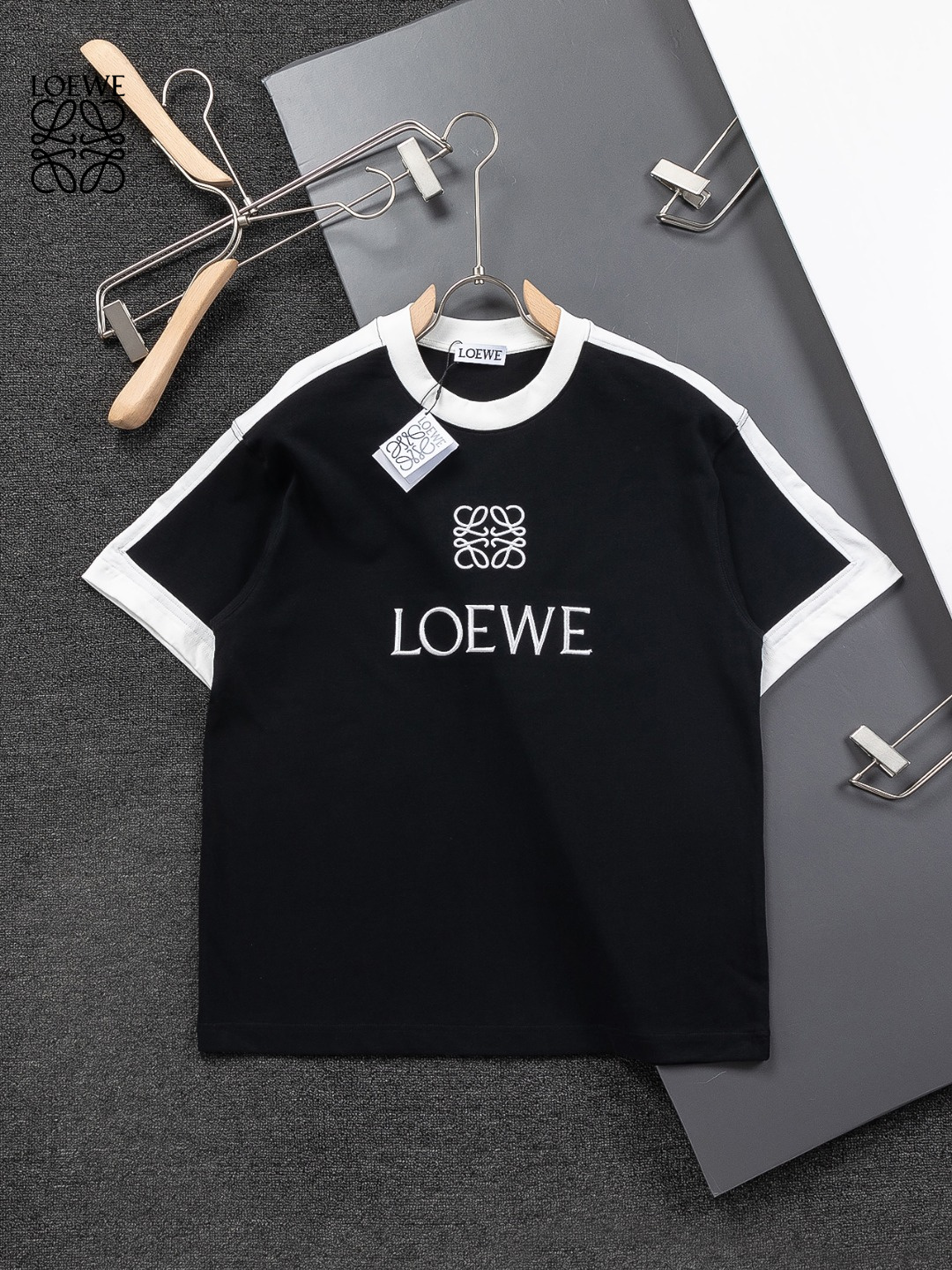 【LOEWE 公式旗艦店】ロエベ   Tシャツ ご好評に付き再入荷！250213