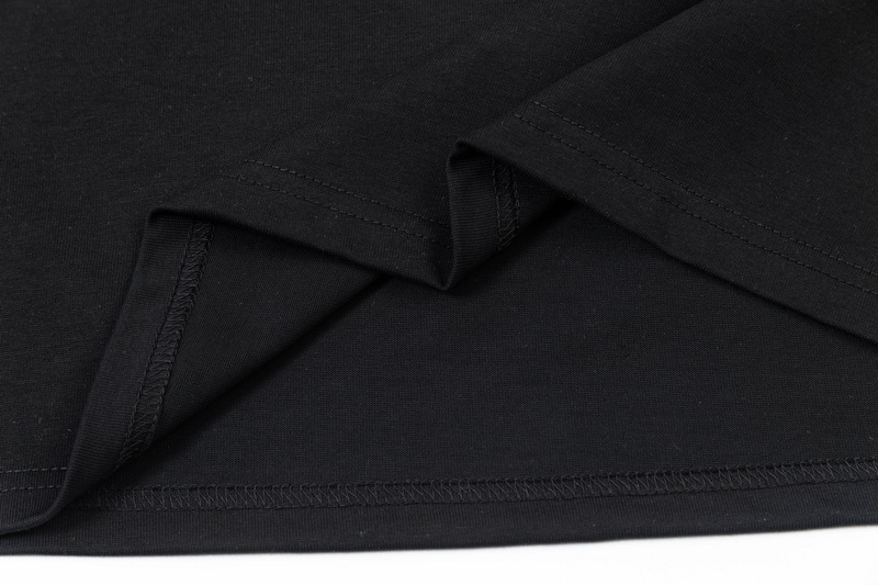 【PRADA  公式旗艦店】プラダ  Tシャツ ご好評に付き再入荷！250213