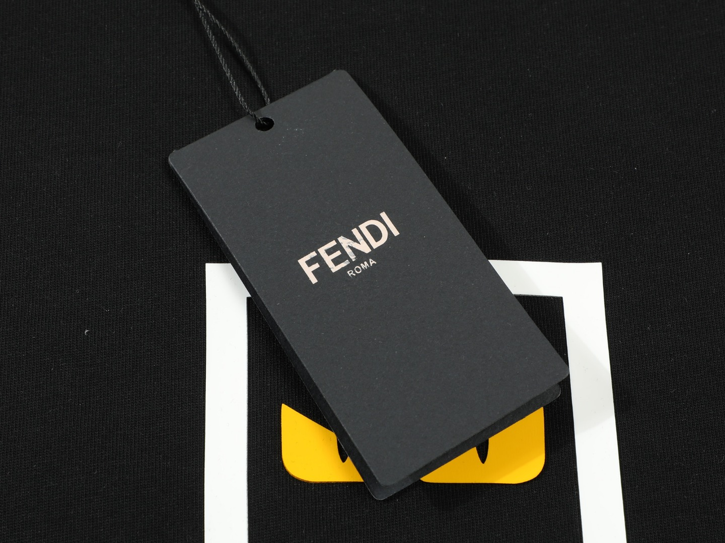 【FENDI公式旗艦店】フェンディ  Tシャツ ご好評に付き再入荷！ 250214