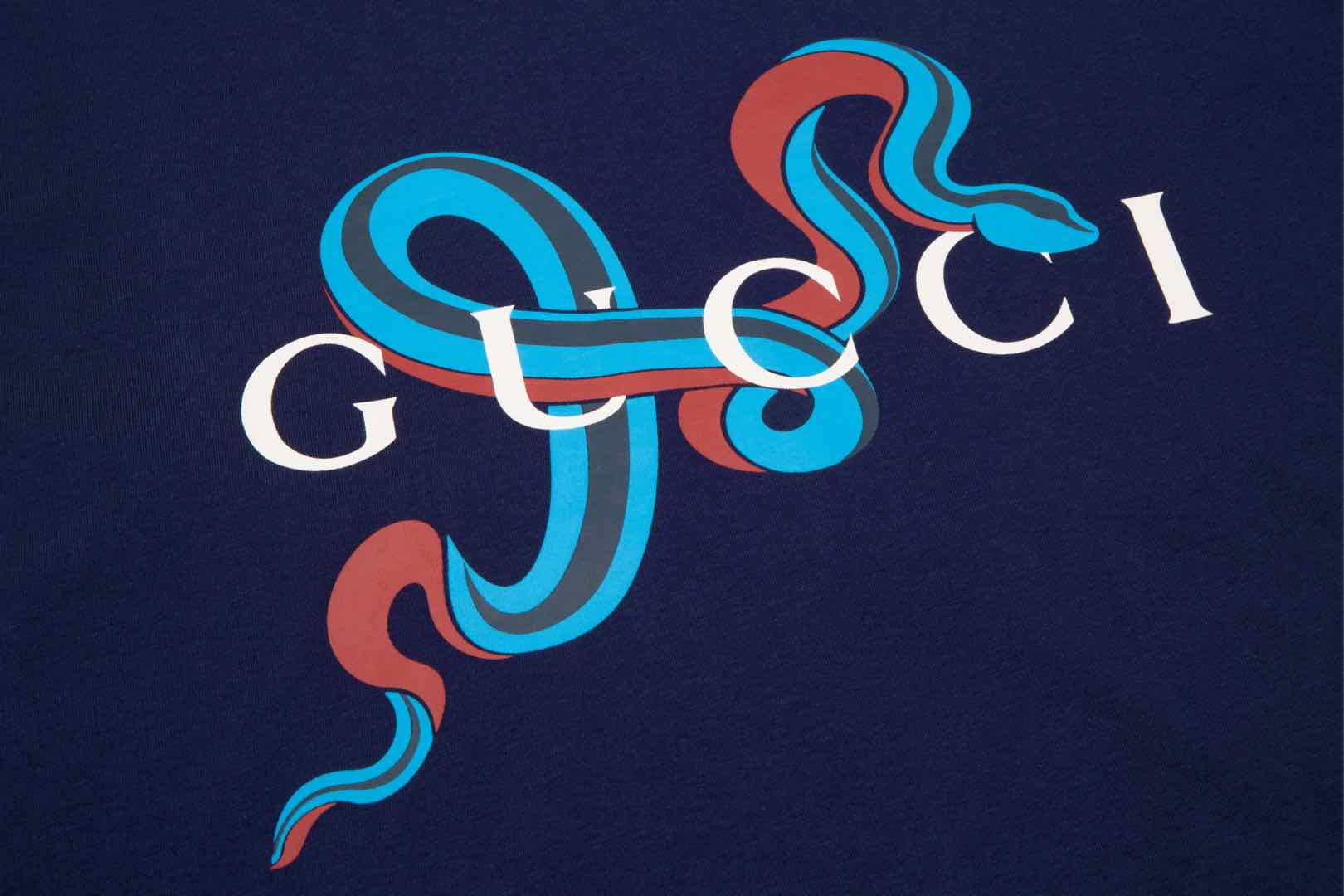 【GUCCI 公式旗艦店】クッチ   Tシャツ ご好評に付き再入荷！ 250214