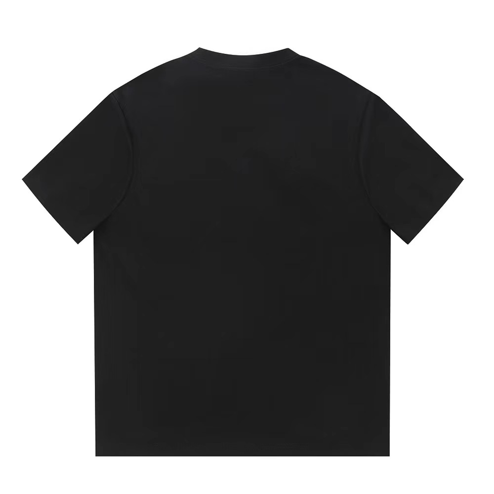 【GUCCI 公式旗艦店】クッチ   Tシャツ ご好評に付き再入荷！ 250214