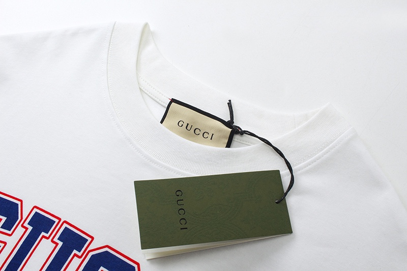【GUCCI 公式旗艦店】クッチ   Tシャツ ご好評に付き再入荷！ 250214