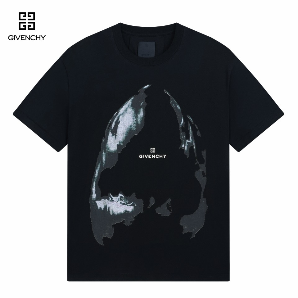 【GIVENCHY   公式旗艦店】 ジバンシー   Tシャツ ご好評に付き再入荷！ 250215