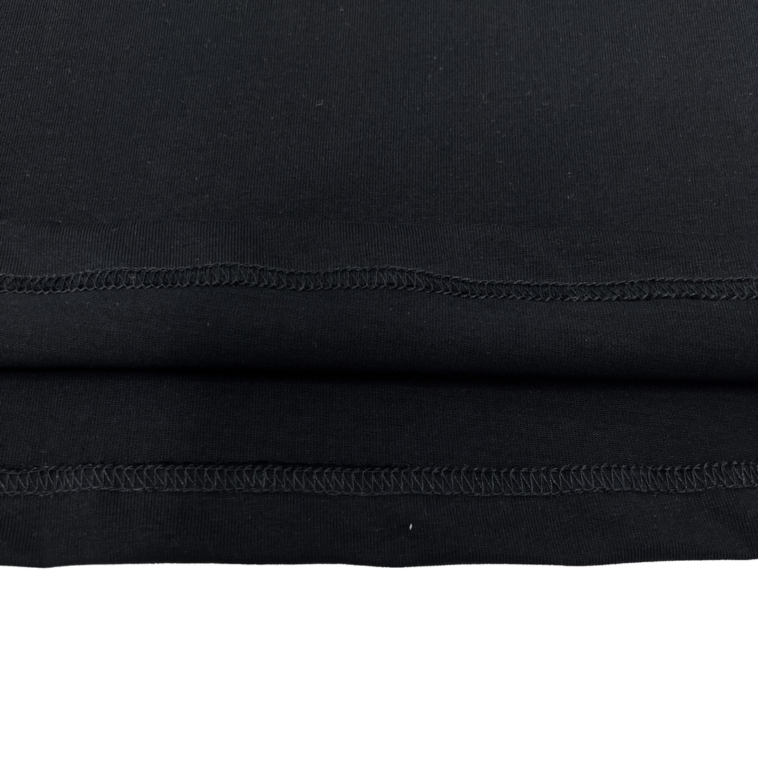 【CELINE 公式旗艦店】セリーヌ   Tシャツ ご好評に付き再入荷！ 250217