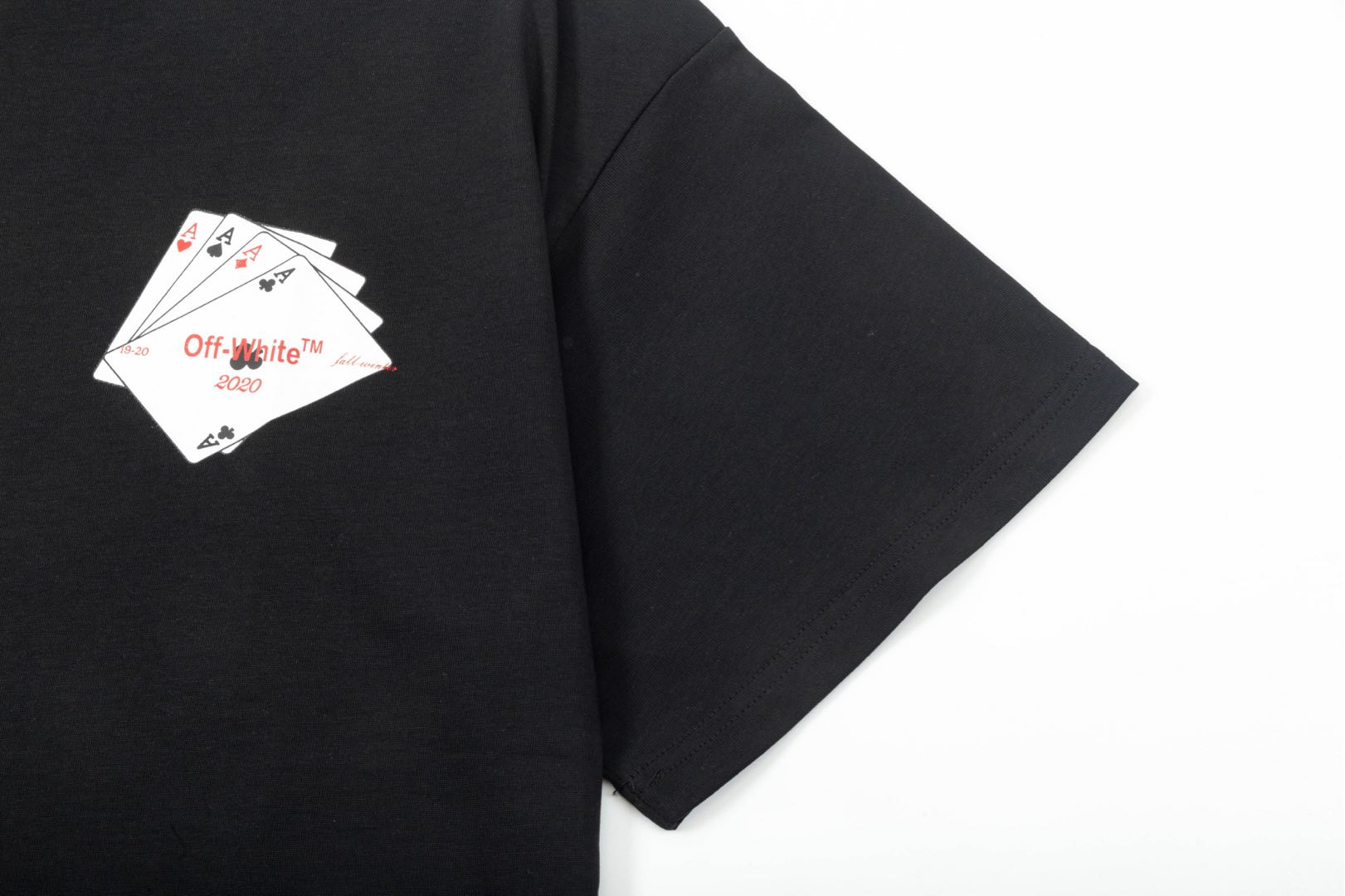 【OFF-WHITE  公式旗艦店】オフホワイト   Tシャツ  ご好評に付き再入荷！250215