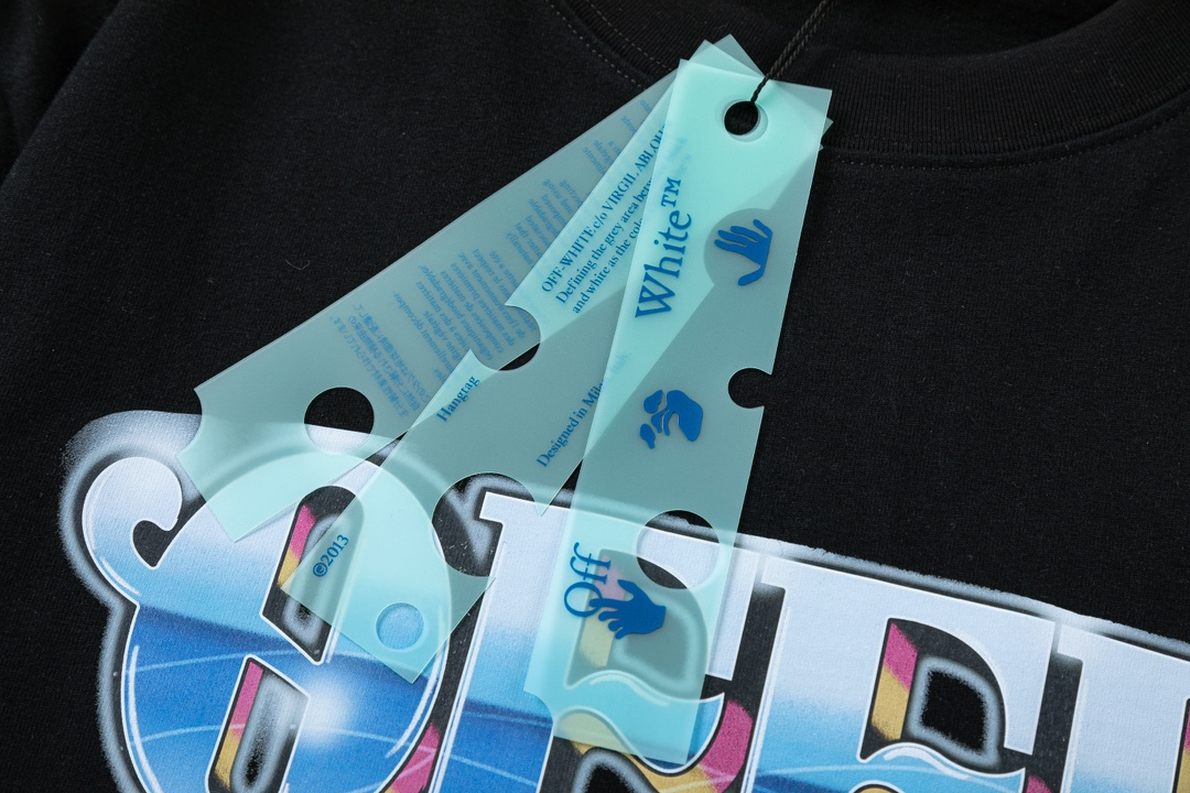 【OFF-WHITE  公式旗艦店】オフホワイト   Tシャツ  ご好評に付き再入荷！250215