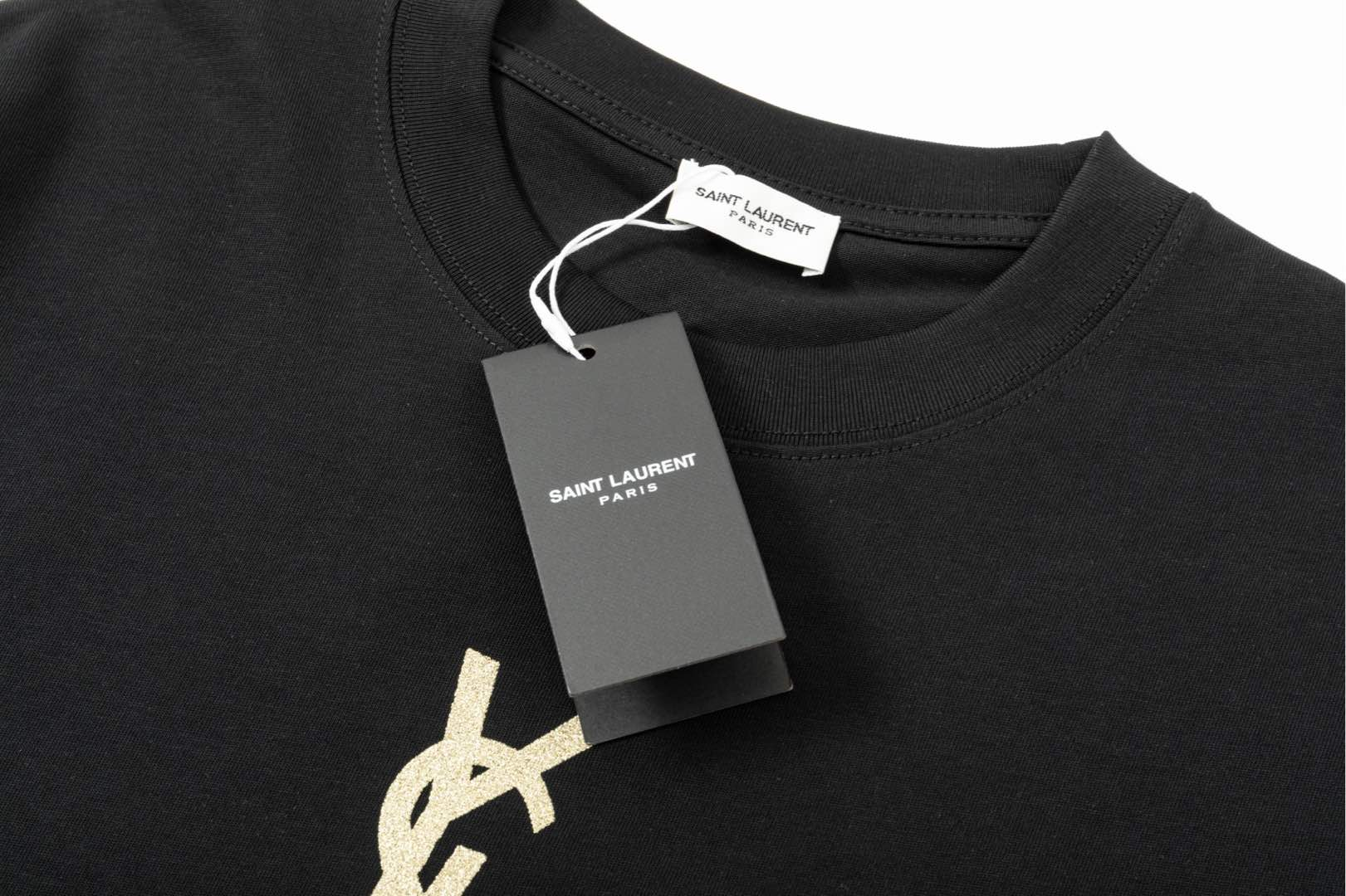 【YSL SAINT LAURENT 公式旗艦店】サンローラン  Tシャツ ご好評に付き再入荷！250218