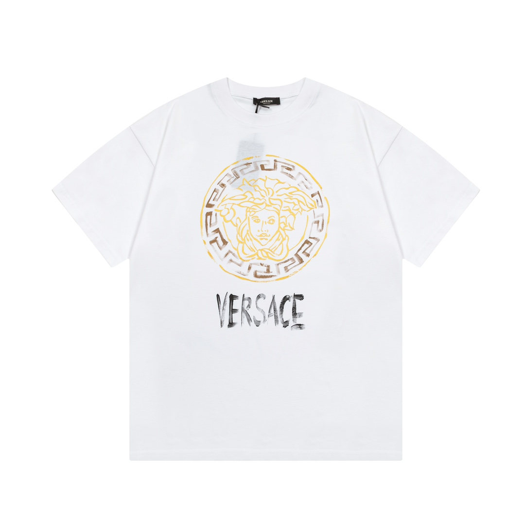 【VERSACE  公式旗艦店】ヴェルサーチ  Tシャツ ご好評に付き再入荷！250218